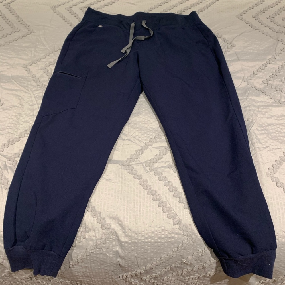 Figs navy large petite joggers